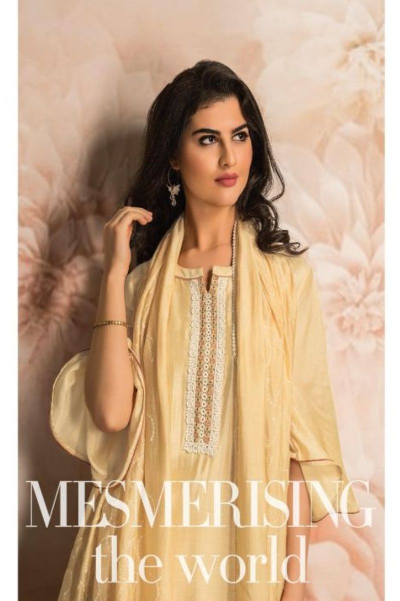 Naariti Aabaroo Presents Muslin Silk With Chemical Lace And Embroidery Suit Salwar 5410