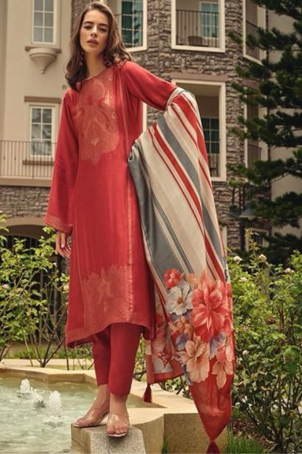 Aiqa Shabnami Unstitched Winter Collection Suit 08