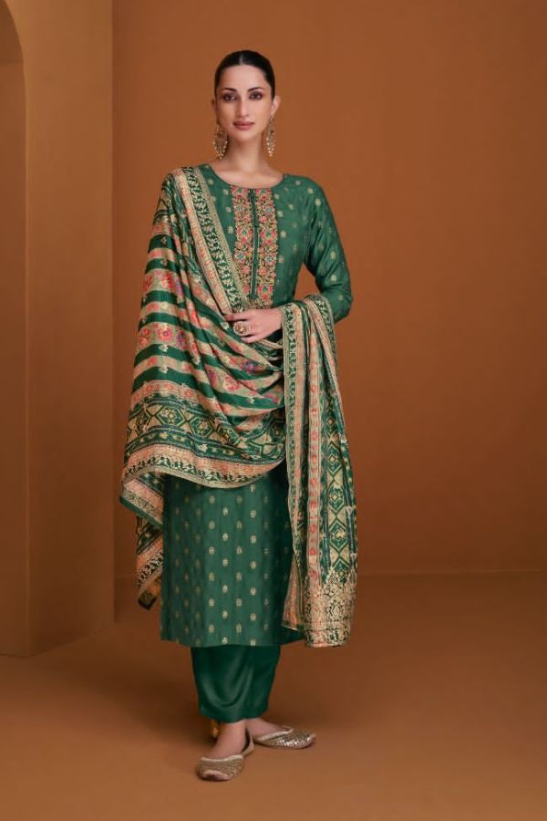 Kesar Karachi Saj Dhaj Ke Pure Muslin Ladies Salwar Suits 18002