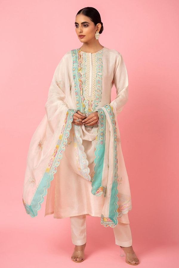 Naariti Safaf Silk Patchwork unstitched Salwar Suit AGOG-01