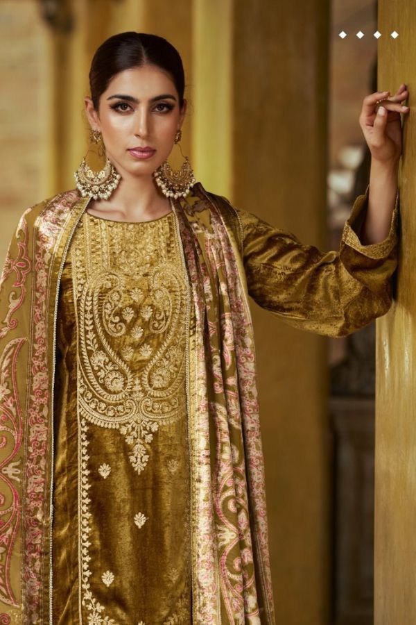 Kesar Karachi Raabta Velvet Winter Suits 48004