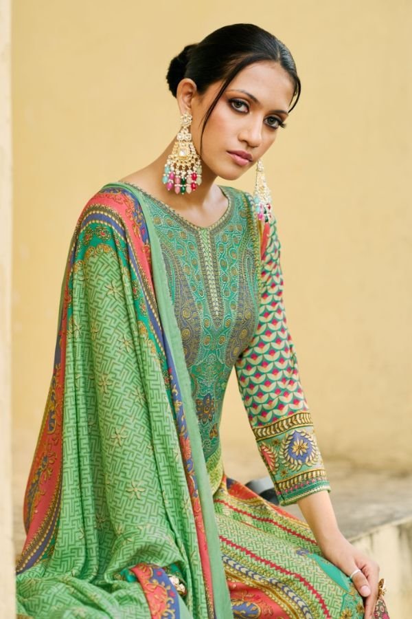 Glossy Simar Mahrosh Pashmina Salwar Suit 421-D