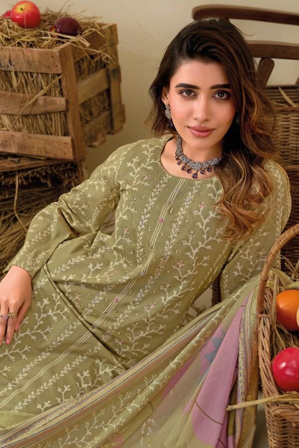 Rang Fashion Mirha Lawn Cambric Printed Salwar Suit 1003