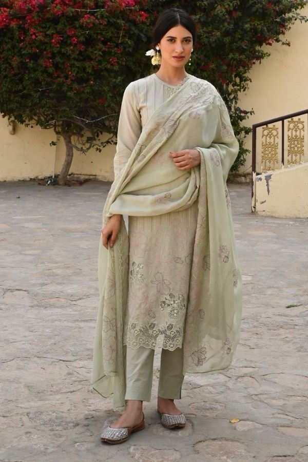 Naariti Glamiz Linen Embroidered Unstitched Suit AGOG-03