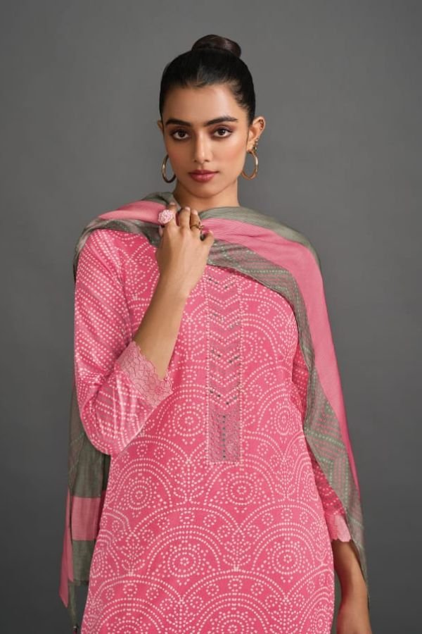 Omtex Glamour Gaze Lawn Cotton Printed Ladies Salwar Suit 7421-B