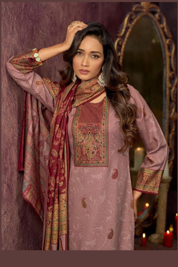 Ibiza Berluti Pashmina Winter Ladies Suit 2891