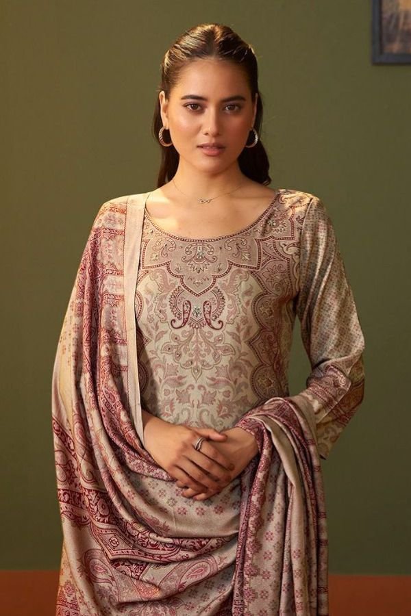 Kesar Karachi Falak Pashmina Winter Suit 1002