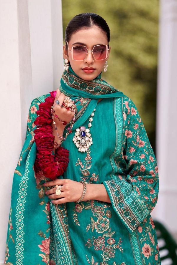 Riaz Arts Nawazish Ladies Unstitched Ladies Suit 1002