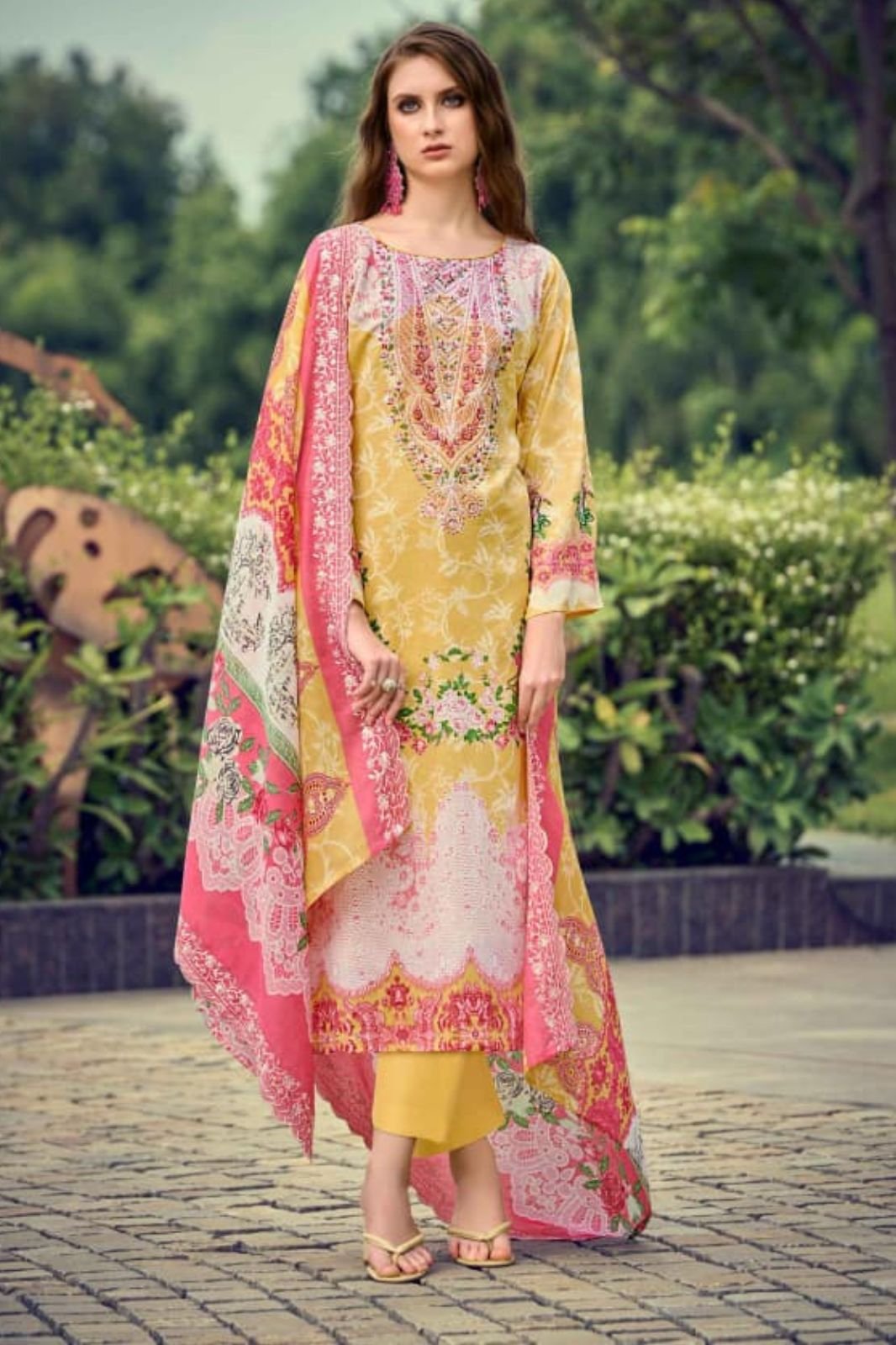 Riaz Arts Himsa Cotton Camric Lawn Ladies Suit 1001-01