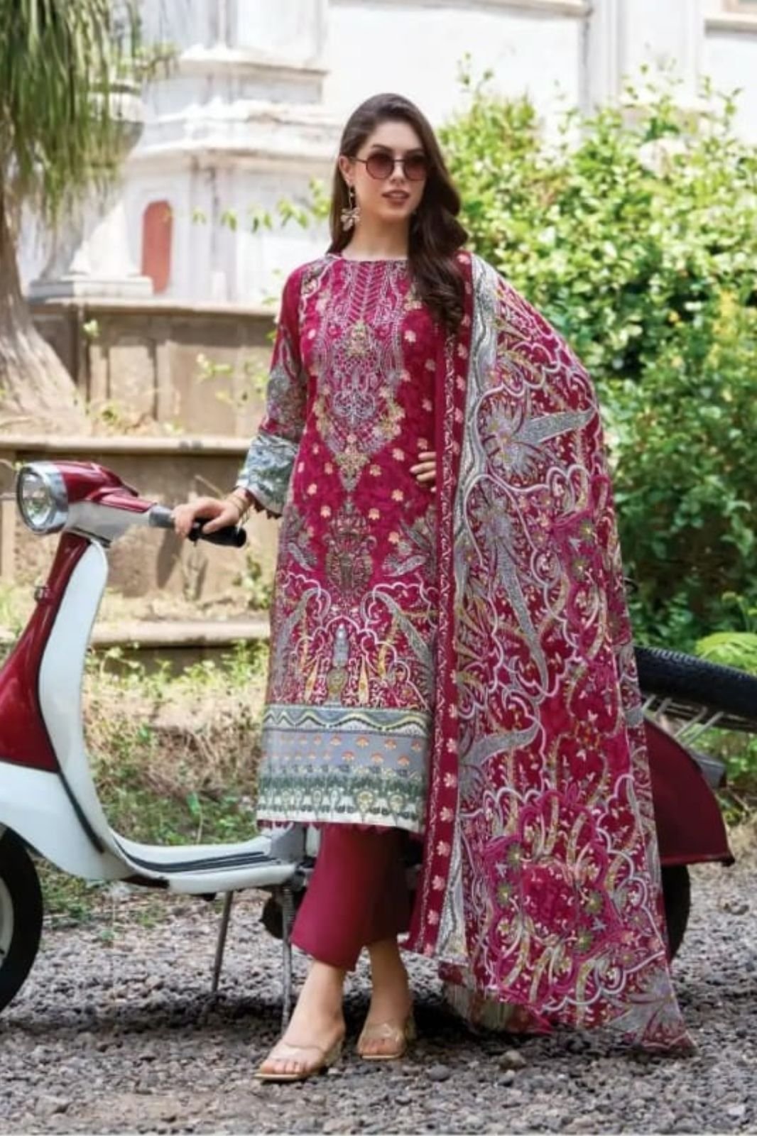 Belliza Designer Studio Naira 141 Pure Cotton Suit 977-002