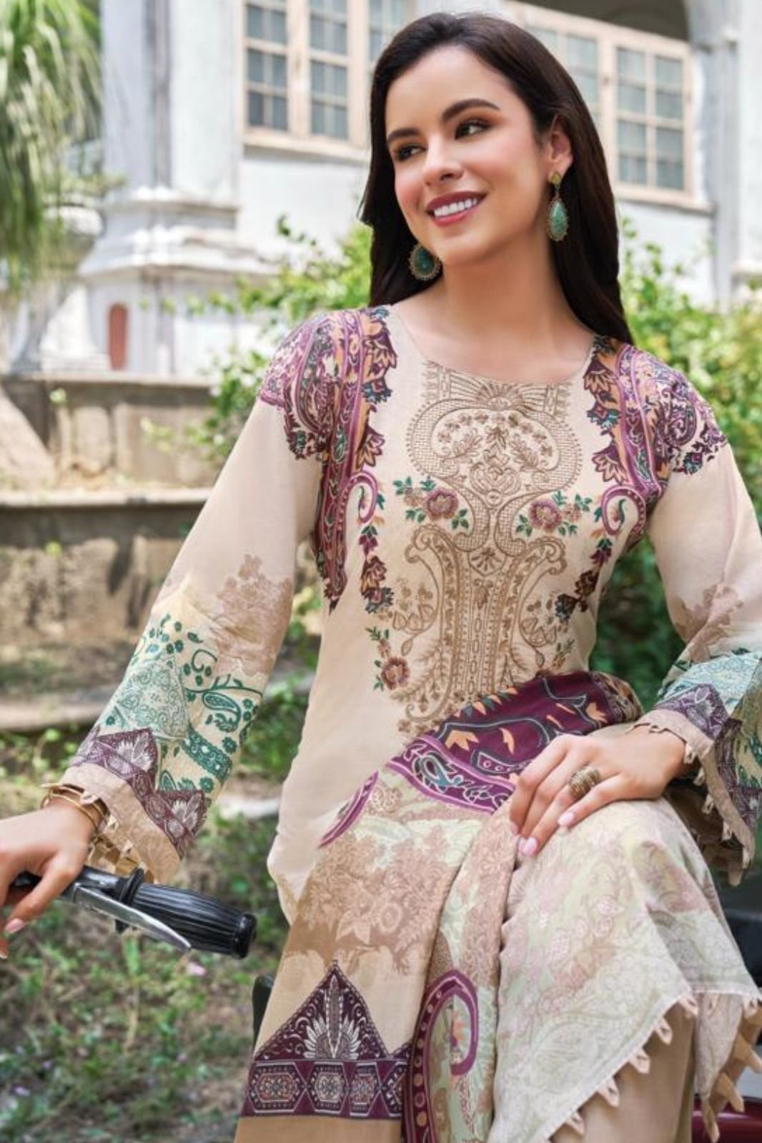 Belliza Designer Studio Naira 141 Pure Cotton Suit 977-001