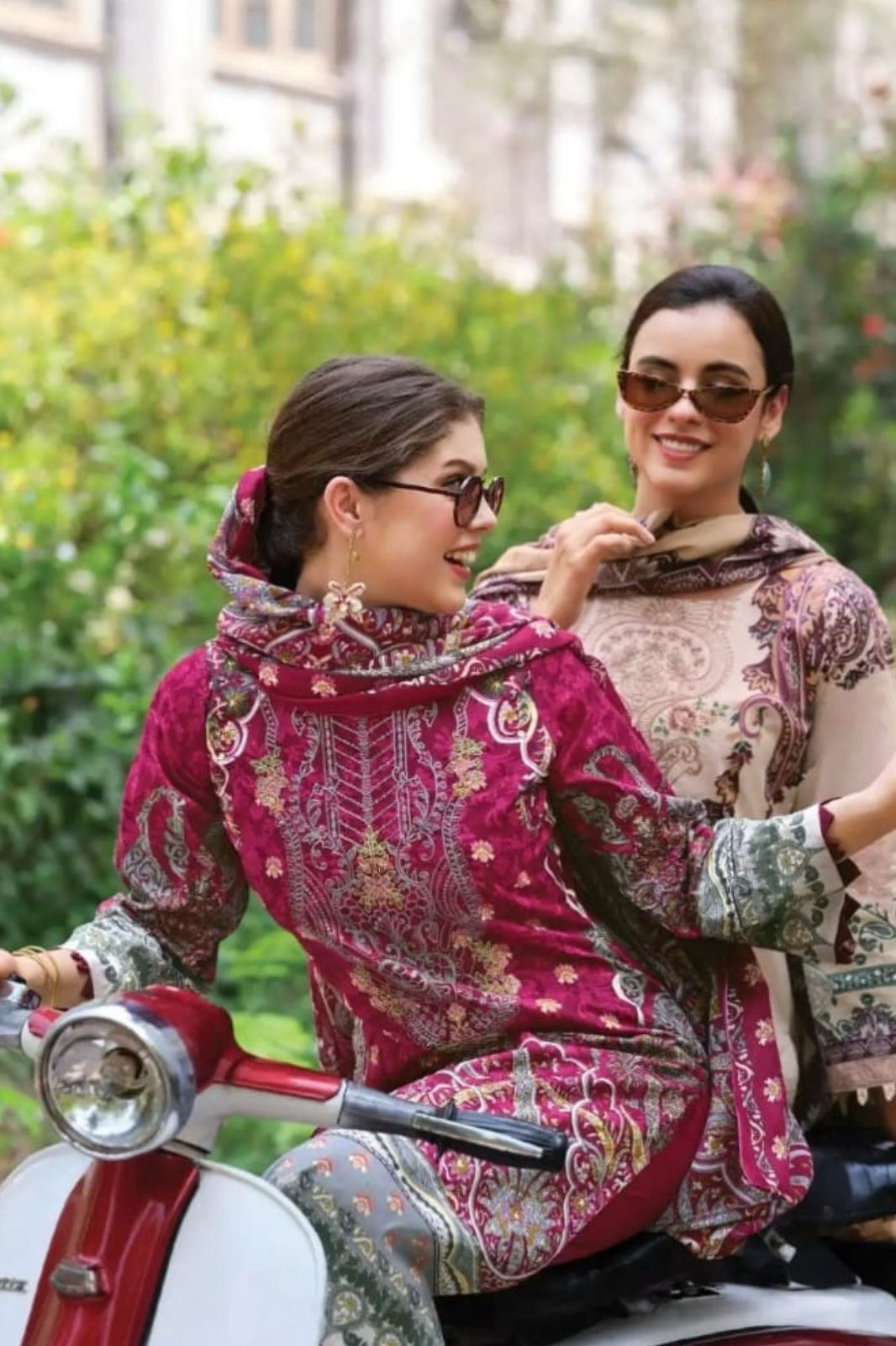 Belliza Designer Studio Naira 141 Pure Cotton Suit 977-002