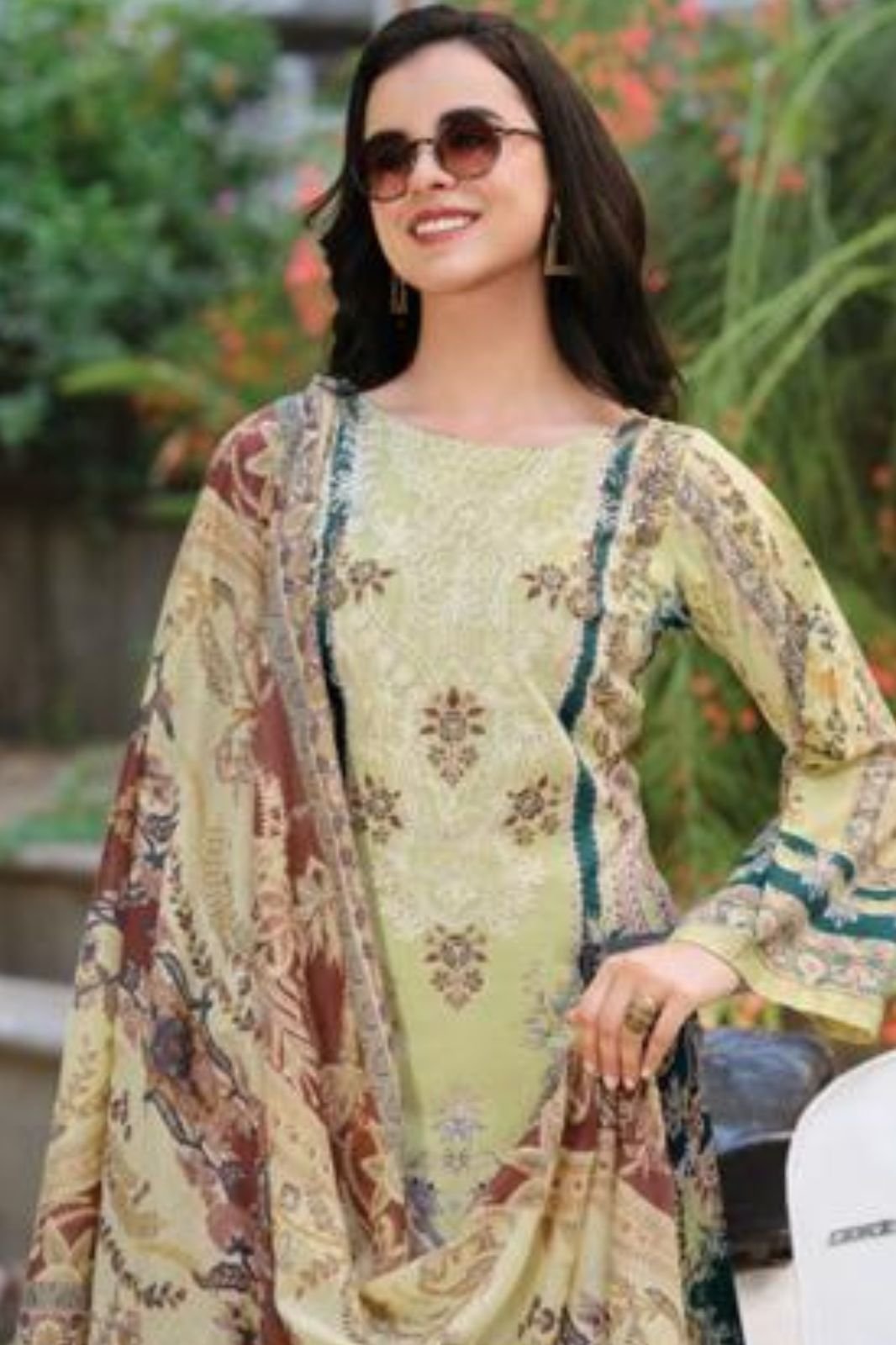 Belliza Designer Studio Naira 141 Pure Cotton Suit 977-008