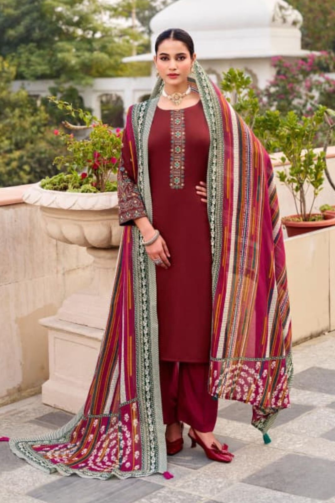 Mumtaz Arts Jamdani Jam Ladies Unstitched Suit 1002