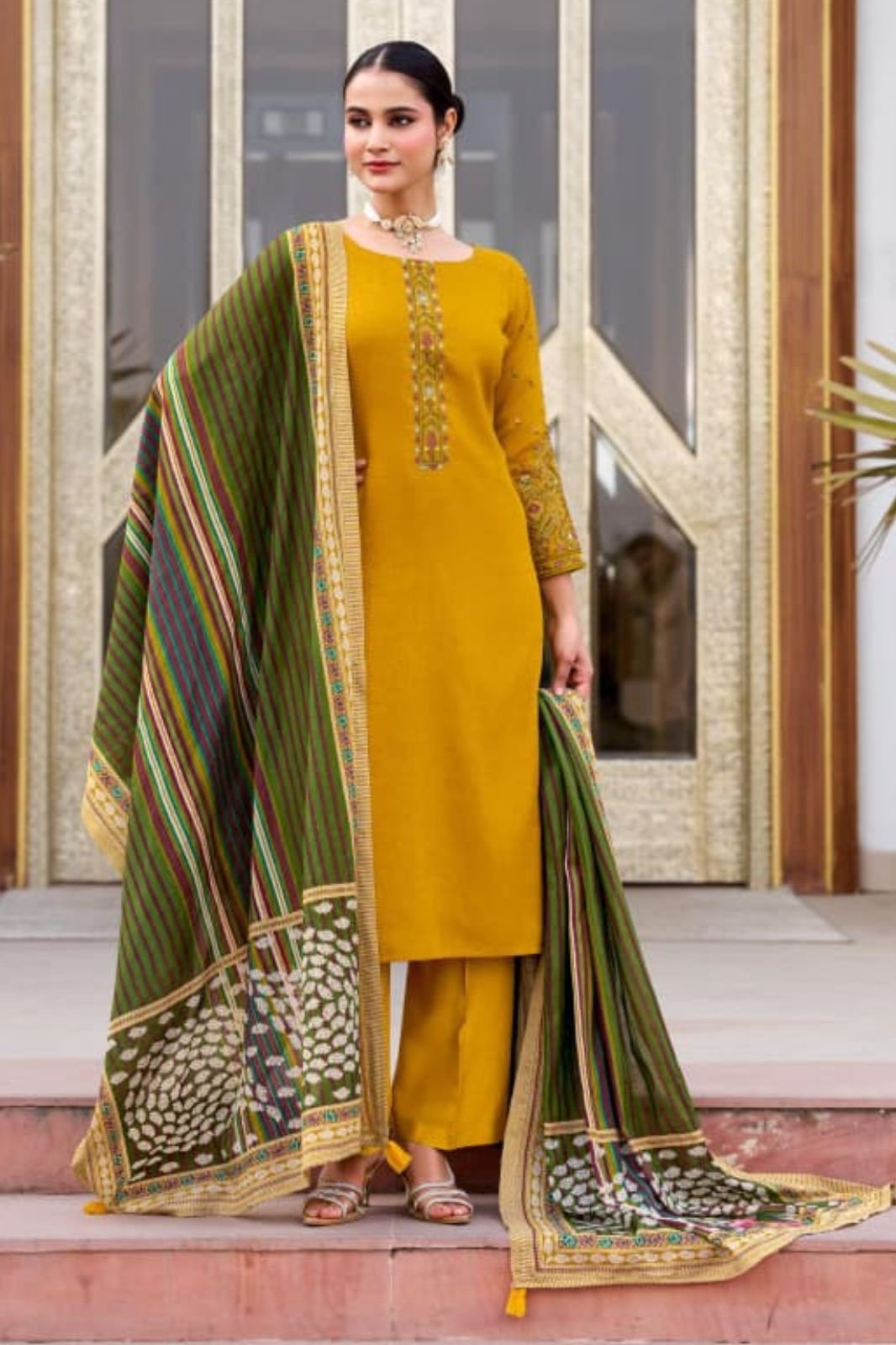 Mumtaz Arts Jamdani Jam Ladies Unstitched Suit 1004