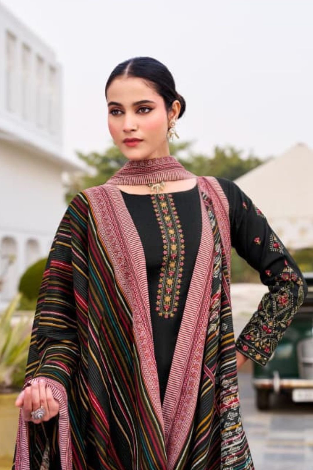 Mumtaz Arts Jamdani Jam Ladies Unstitched Suit 1001