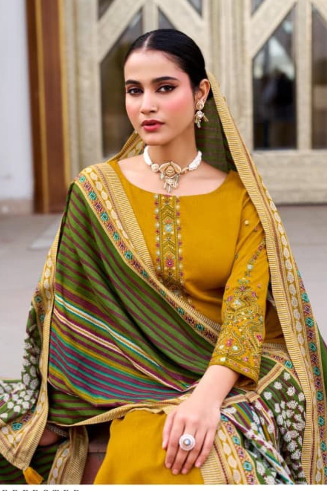 Mumtaz Arts Jamdani Jam Ladies Unstitched Suit 1004