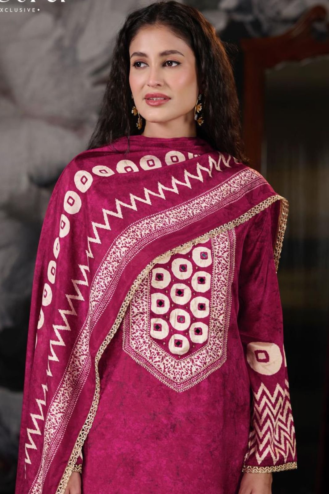 Netra Exclusive Mahek Vol-2 Muslin Ladies Suit NE-C 2147-B