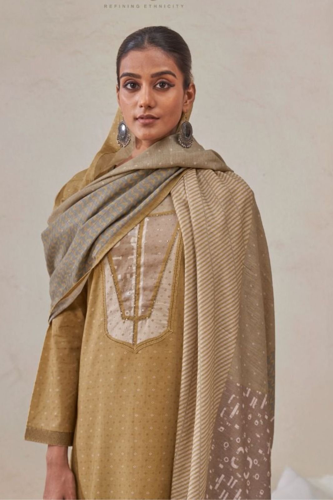 Omtex Minaraa Premium Lawn Cotton Ladies Suit 15331-C