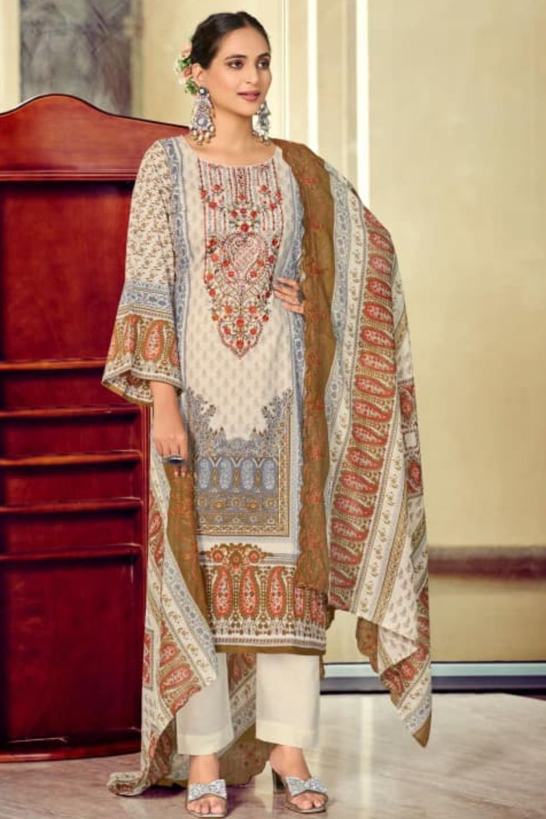 Riaz Arts Bin Saeed Cotton Camric Lawn Ladies Suit 1001-05
