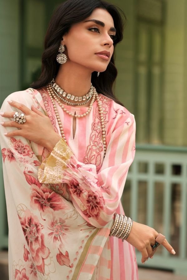 Varsha Fashion Dance Chinnon Chiffon Ladies Suit DC-02