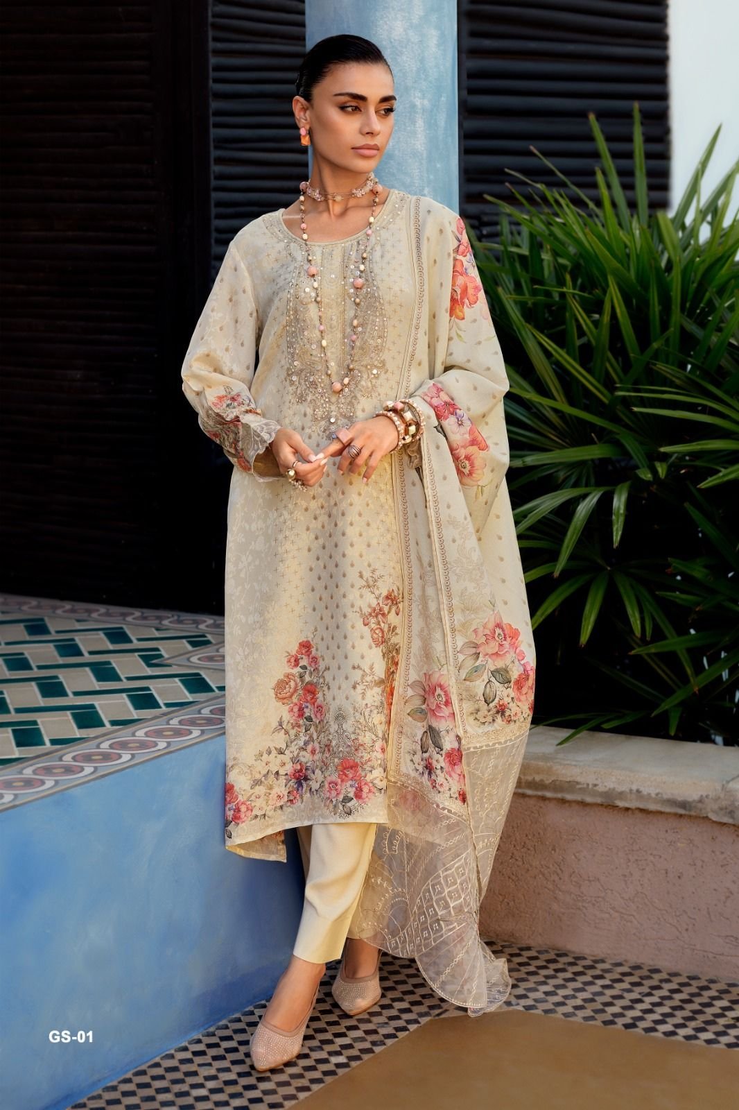 Varsha Fashion Golden Soul Shimmer Ladies Salwar Suit GS-01