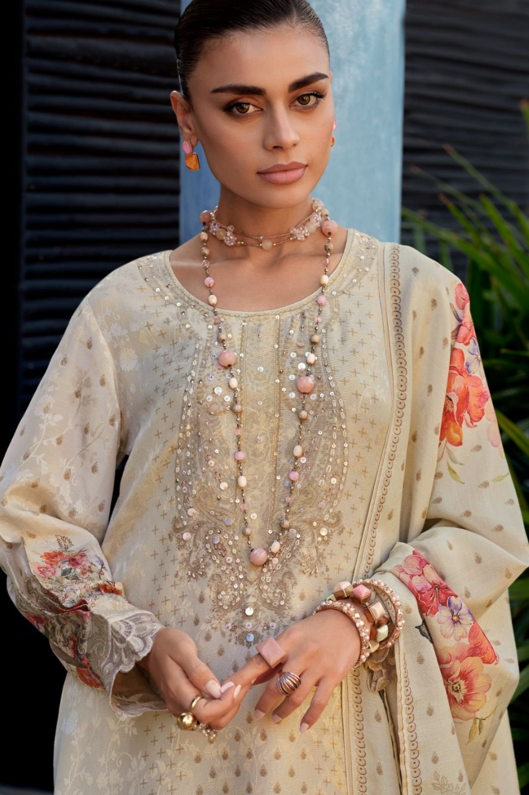 Varsha Fashion Golden Soul Shimmer Ladies Salwar Suit GS-01