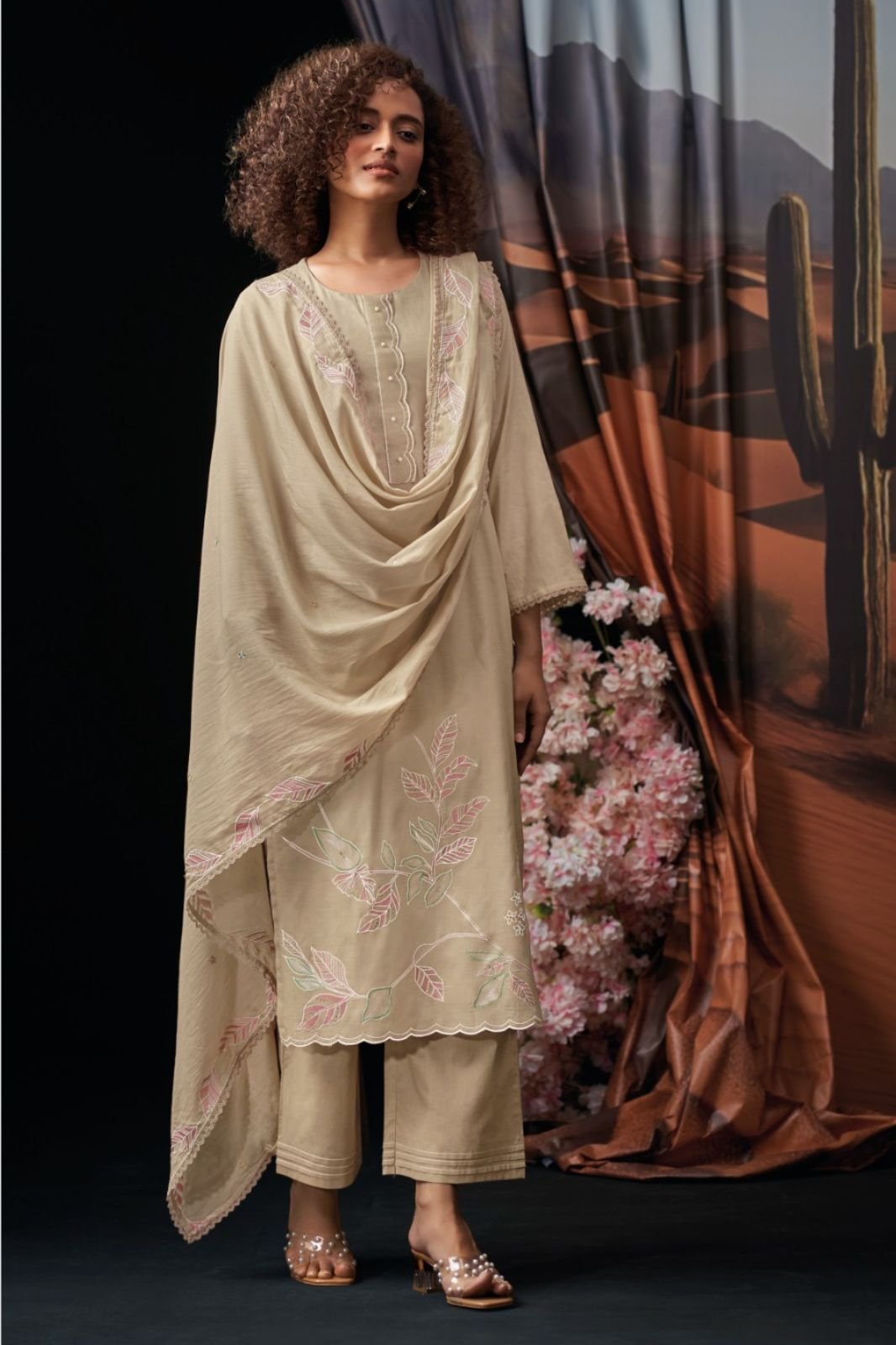 Ganga Fashion Givra S4679 Premium Pure Mul Suit S4679-D