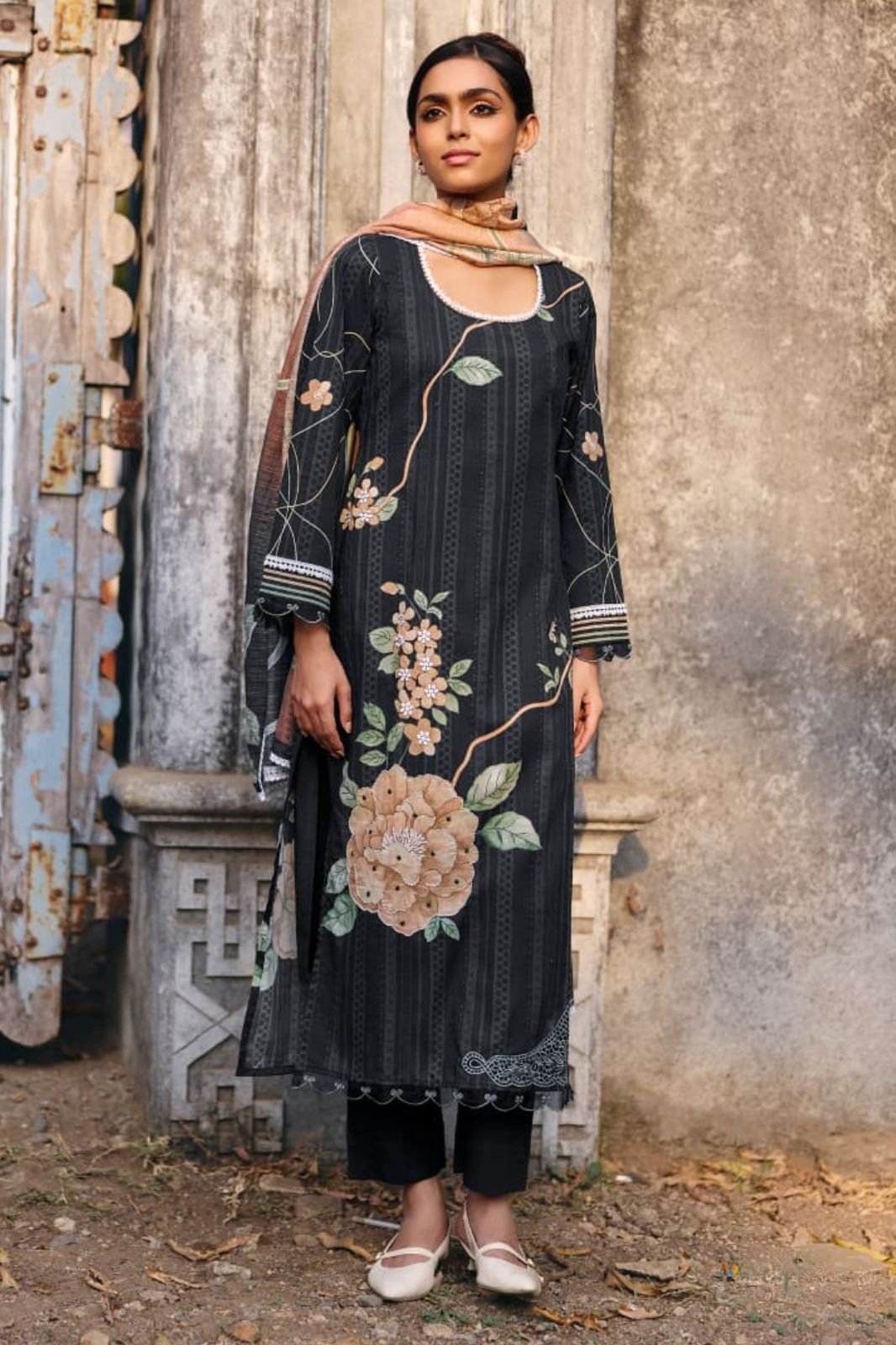 Kimora Fashion Jhilmil Pure Cotton Lawn Ladies Suit 2360
