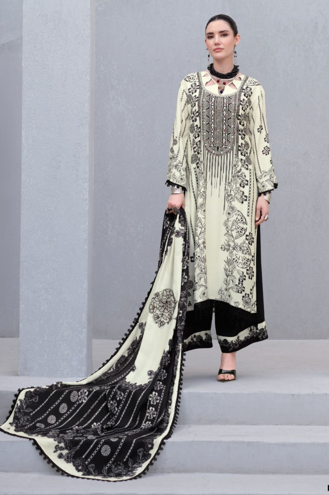 Sanaz Noor E Siyah Muslin Ladies Salwar Suit 1801