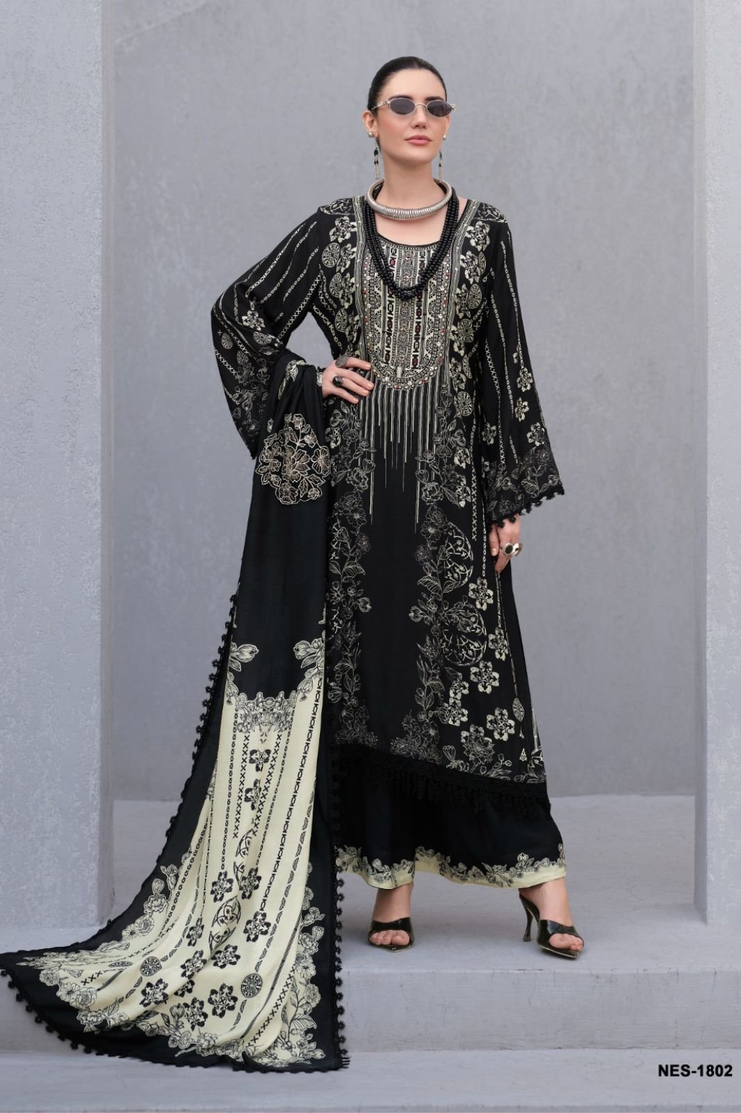 Sanaz Noor E Siyah Muslin Ladies Salwar Suit 1802