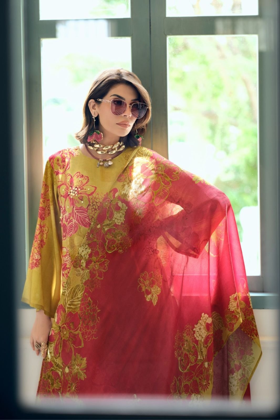 Varsha Fashion Fabulous Muslin Ladies Salwar Suit FS-04