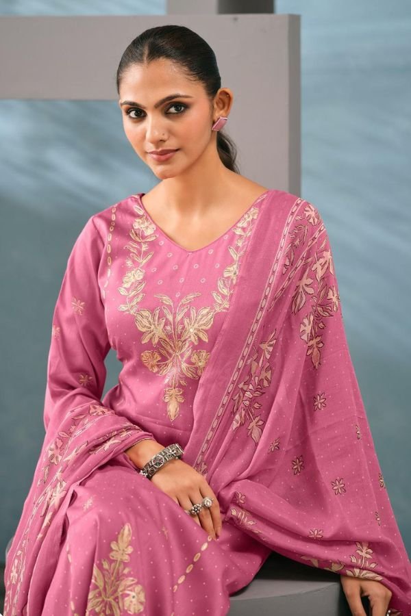 Kesar Karachi Kareena Vol 618 Jam Satin Printed Suit 70004