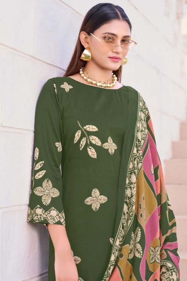 Salvi Fashion Sindoor Plus 2 Jam Silk Ladies Suit 2002