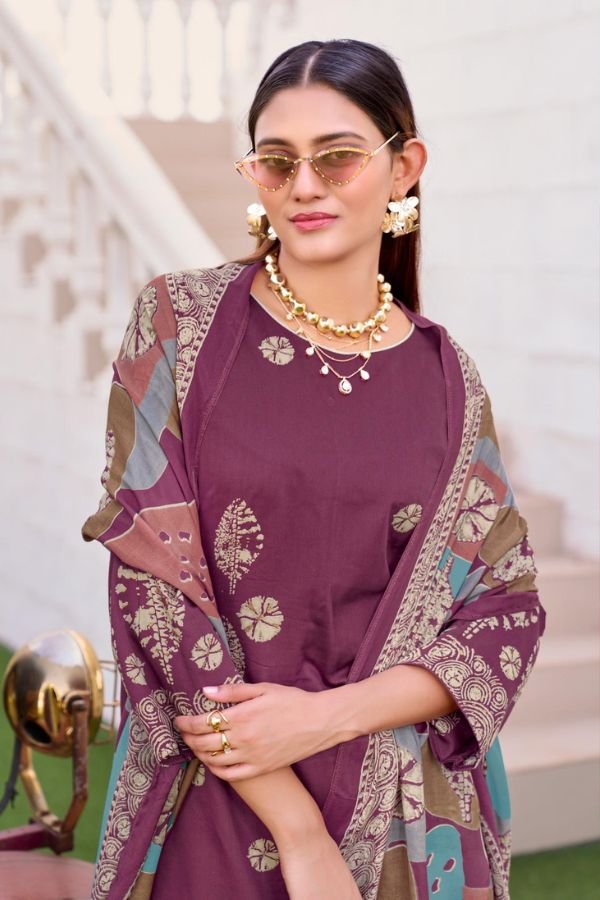 Salvi Fashion Sindoor Plus 2 Jam Silk Ladies Suit 2004