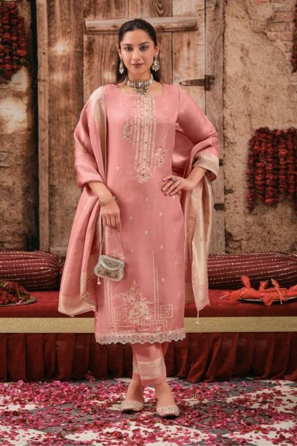 Jay Vijay Prints Nirjara Premium Bemberg Giraffe Ladies Suit 11384