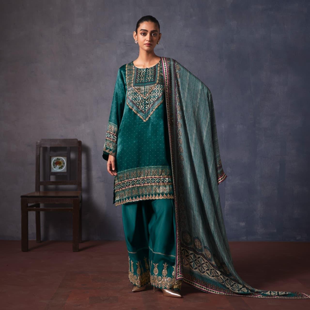 Kimora Fashion Sohni Lajjo Pure Gaji Silk Suit S-028