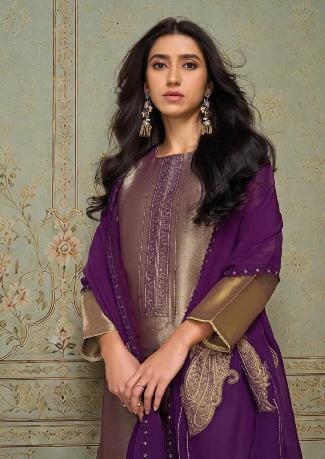 Omtex Alina Kanzivaram Silk Suit 16391-A